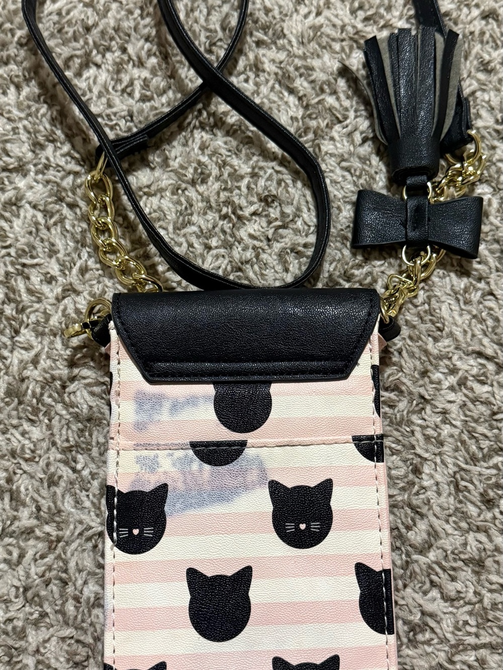 Betsy Johnson Cute Meow Crossbody Bag - Picture 3 of 4